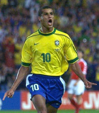 但蒯曼在关 但蒯曼在关