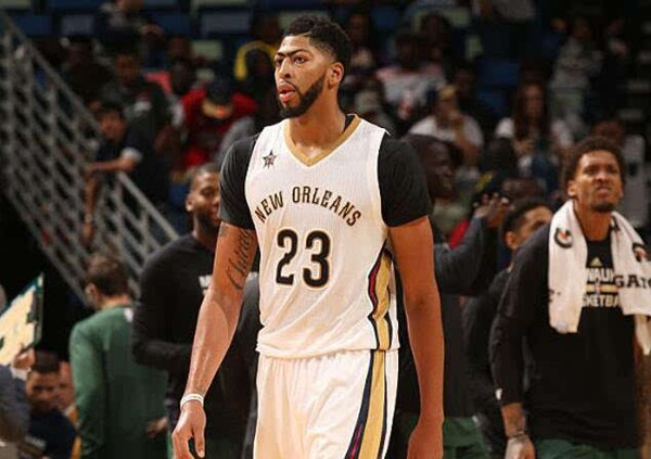 期间对队友 期间对队友