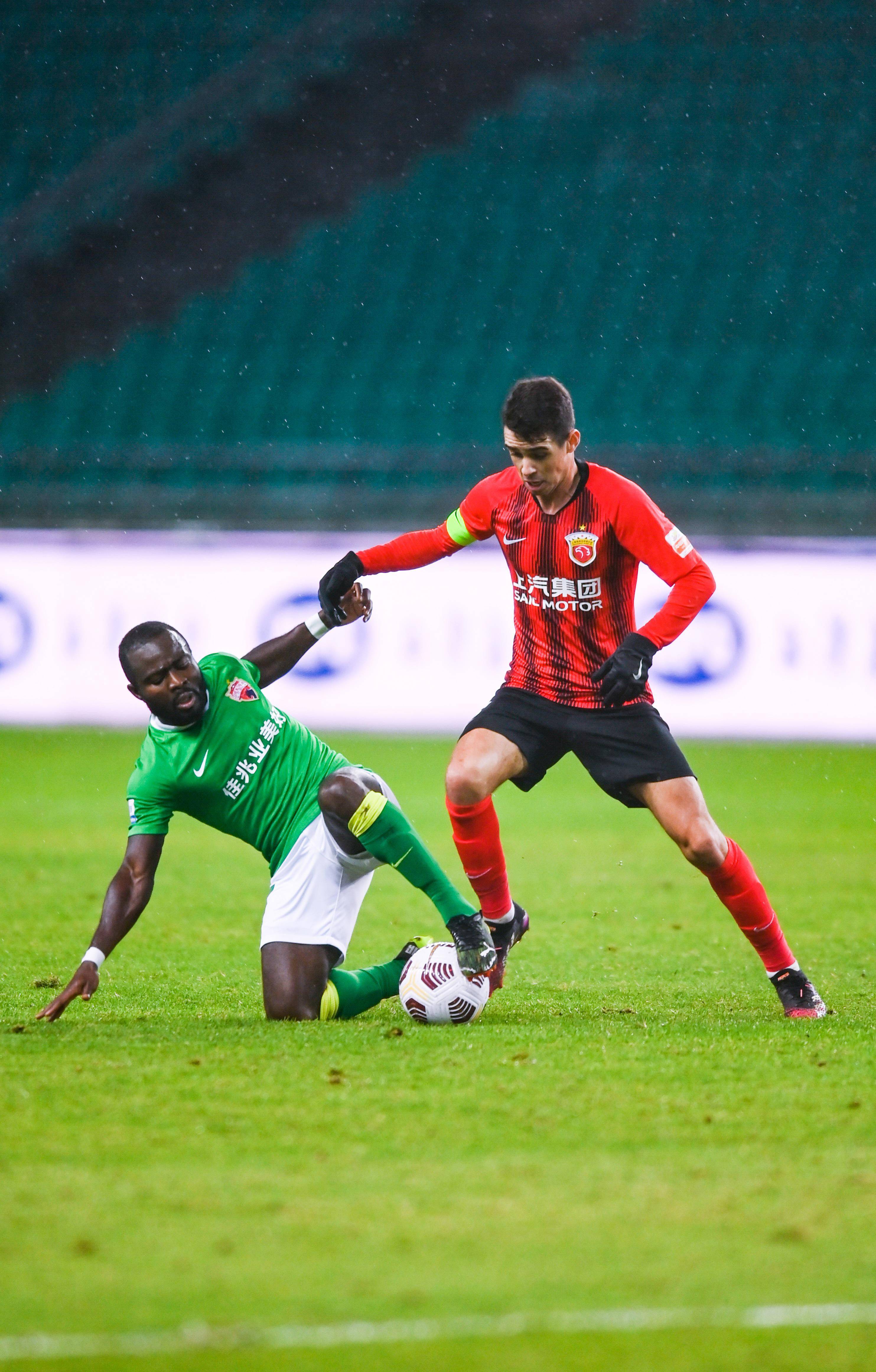 极其稳定的 极其稳定的