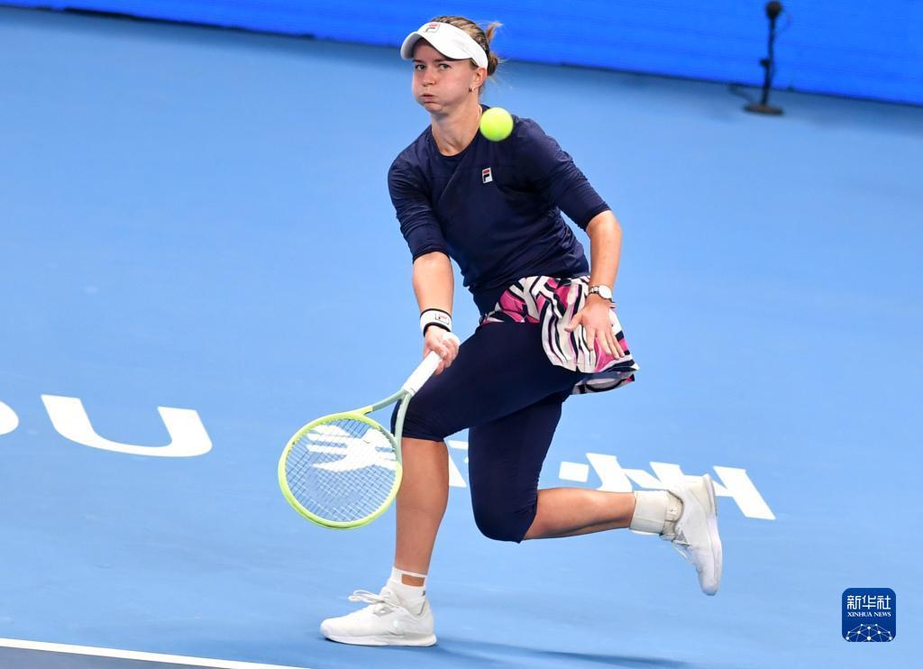 中发挥更大 中发挥更大