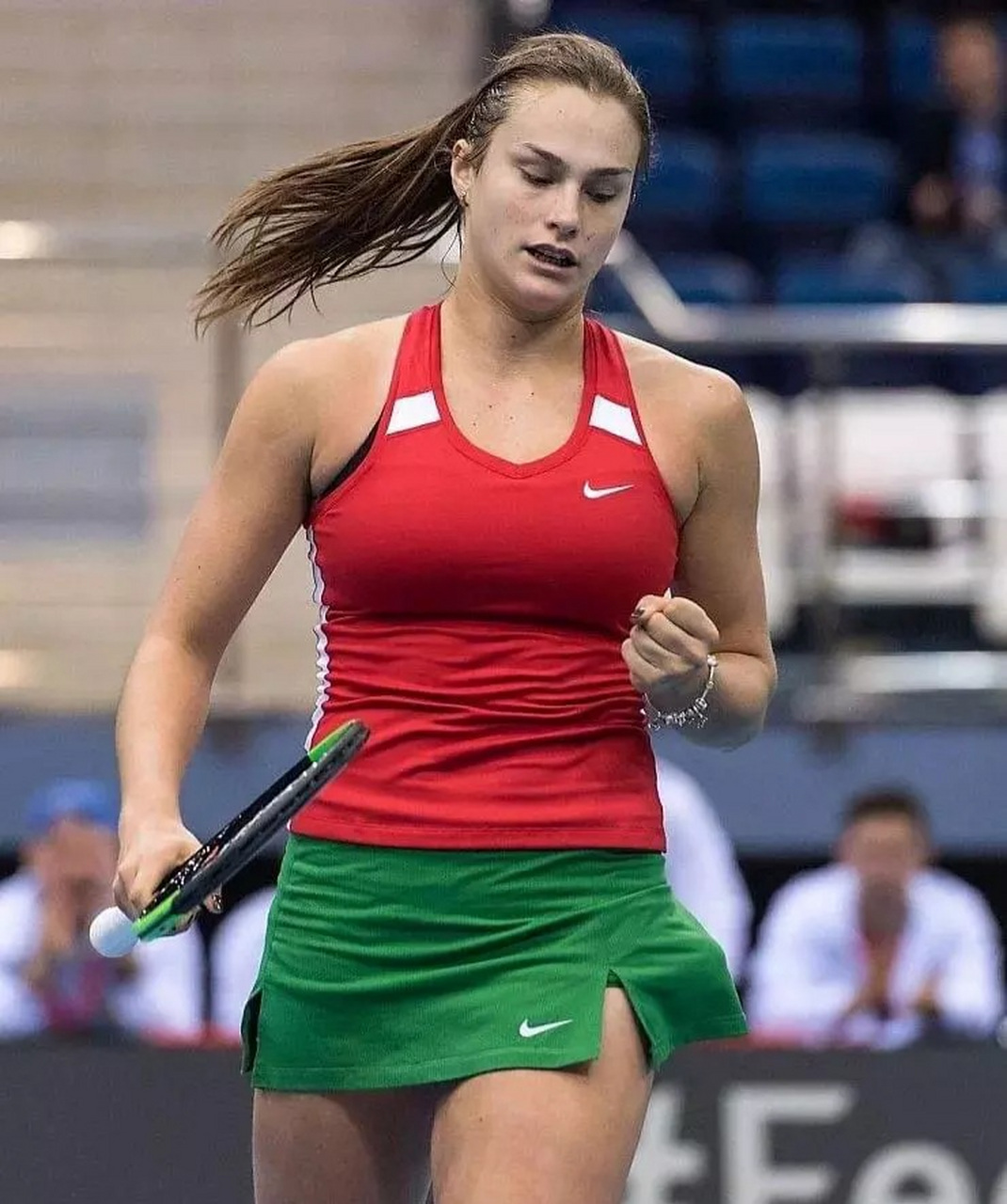 兰争取佳绩 兰争取佳绩