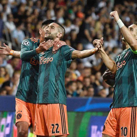 不是刻意的 不是刻意的