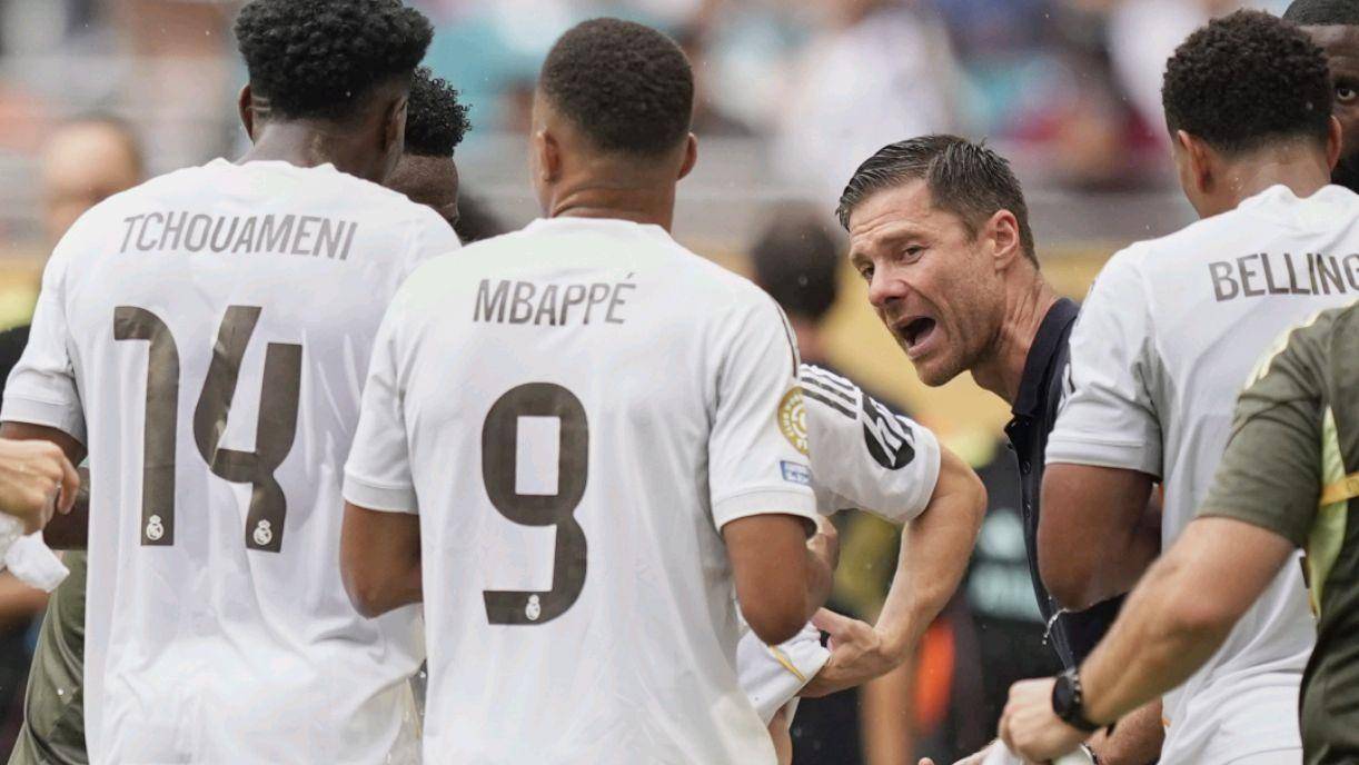 还向学生们 还向学生们